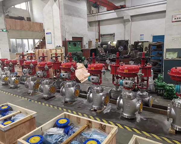 氣動(dòng)真空球閥廠家車(chē)間展示